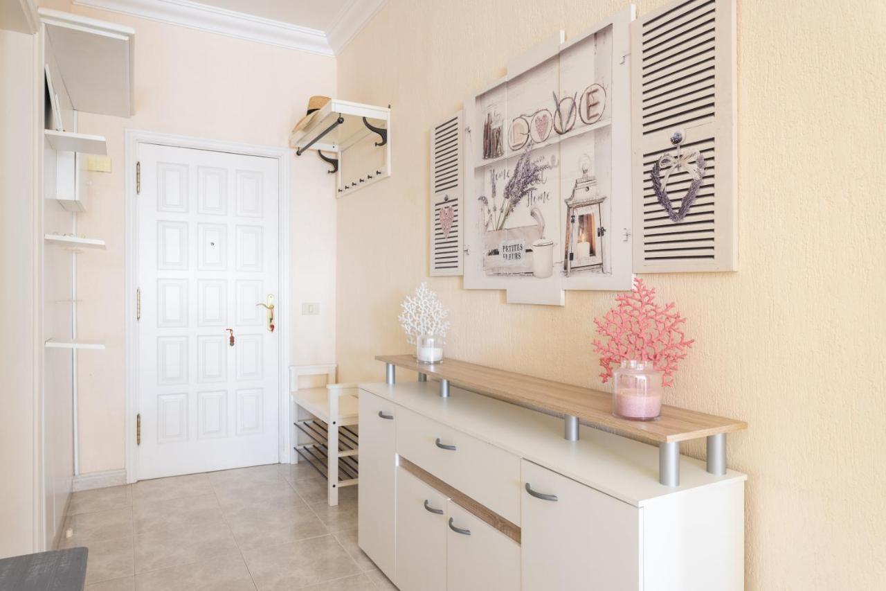 Home2Book Beach Front Las Gaviotas Санта Крус де Тенерифе Екстериор снимка